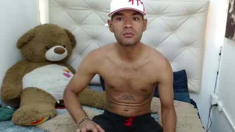 Santino Cruz online show from December 5, 12:44 pm