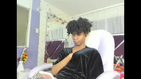 santy online show from January 10, 6:01 pm