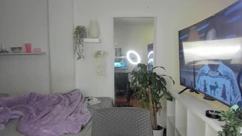 kitty online show from November 22, 4:23 am