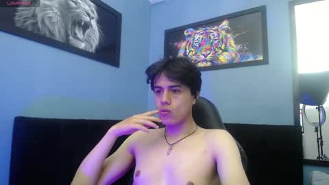 santy myles online show from September 18, 12:51 pm