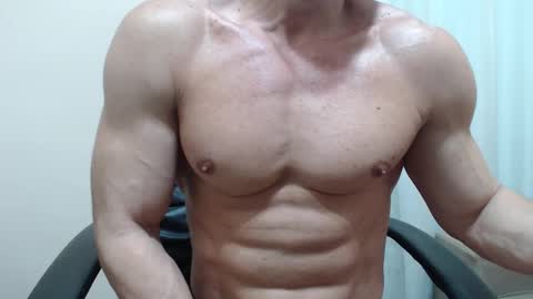 saradorj92 online show from September 19, 7:53 am