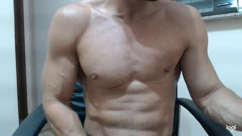 saradorj92 online show from January 14, 6:02 am