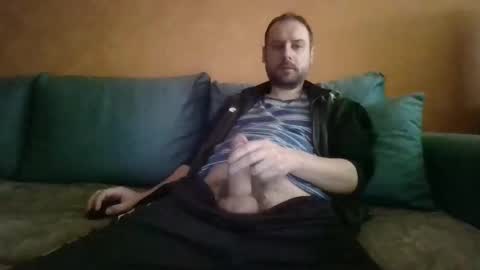 sasko877 online show from April 11, 8:29 am