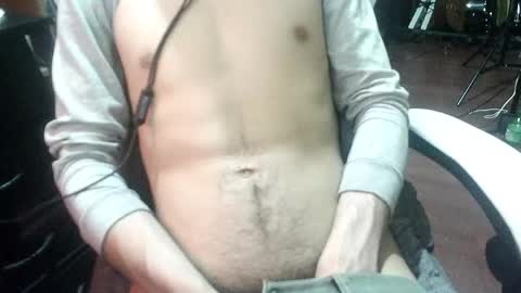 saturno_97 online show from May 31, 3:18 am