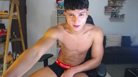 Saulo online show from August 4, 1:33 am