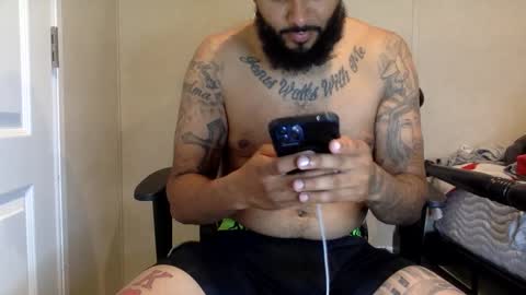 savagebullxxx online show from April 6, 2:19 am