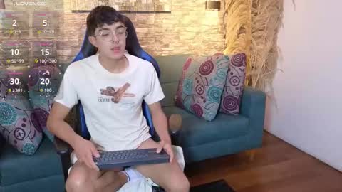 Sayron online show from November 17, 11:57 am