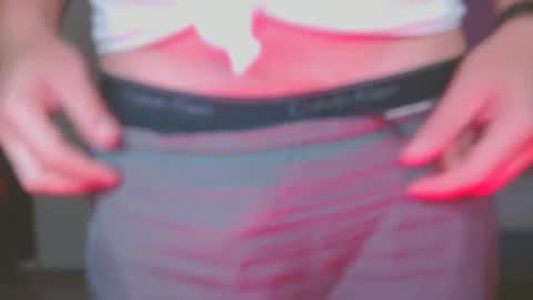 sbutter online show from December 15, 9:42 pm