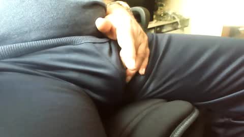 Snapshot of schwanzi_99 chatting on December 29, 10:01 am schwanzi online show from December 29, 10:01 am