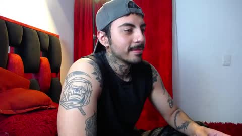 Alejandro help me to reach 200 thumps up online show from April 11, 7:56 am