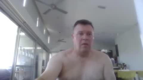 Snapshot of scoobs71 chatting on October 29, 6:27 am Scoobs online show from October 29, 6:27 am