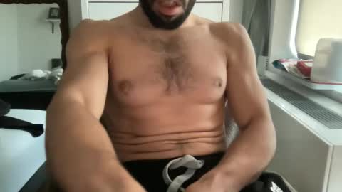 scootdub212 online show from January 16, 6:32 pm