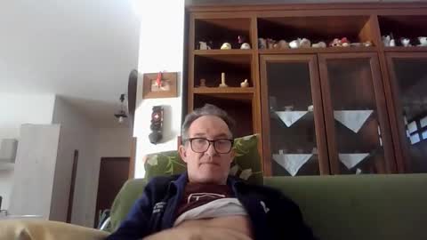 scotchwhieskie online show from April 9, 3:29 pm