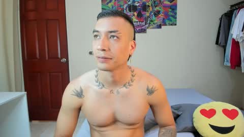 Snapshot of scotrisse chatting on February 17, 9:08 pm Daniel martinez - Independent model online show from February 17, 9:08 pm