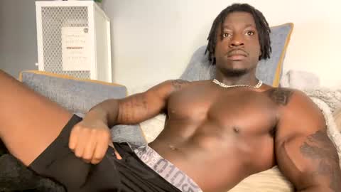 Snapshot of scottdior chatting on December 2, 1:22 pm scottdior online show from December 2, 1:22 pm