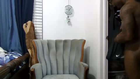 sdawg2xx online show from February 5, 11:23 pm