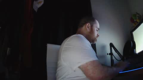 seanv26 online show from January 10, 2:57 am