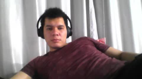 Snapshot of seb5758 chatting on October 24, 4:36 am Seb online show from October 24, 4:36 am