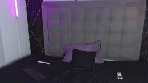 sebas_pretty7 online show from July 2, 12:44 pm