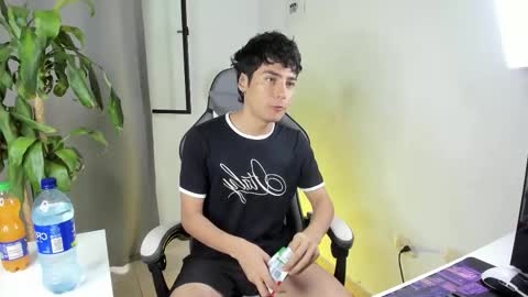 sebastian online show from March 10, 4:35 pm