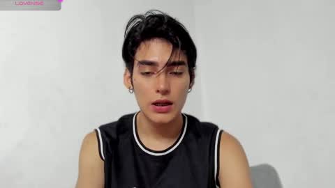 sebastian online show from December 15, 12:18 am