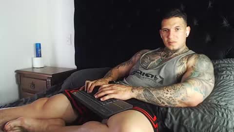 Sebastian online show from April 7, 7:03 pm