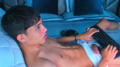 Sebastian online show from December 19, 10:50 pm