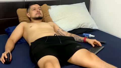 sebaz044 online show from November 24, 4:02 am