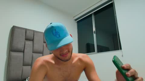 Snapshot of sebolaz chatting on February 27, 4:09 am ryan miller online show from February 27, 4:09 am