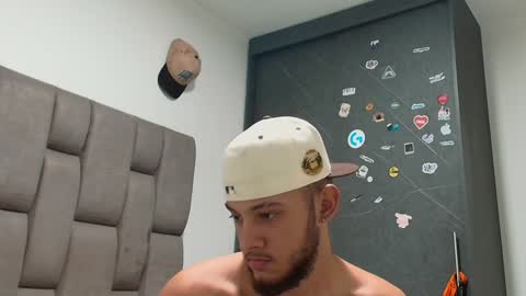 Snapshot of sebolaz chatting on December 29, 6:03 am ryan miller online show from December 29, 6:03 am