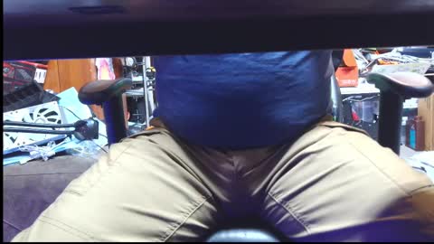 Snapshot of selfpound chatting on October 17, 4:22 pm selfpound online show from October 17, 4:22 pm