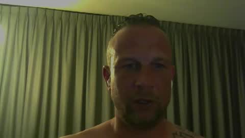 sence08 online show from March 22, 7:19 pm