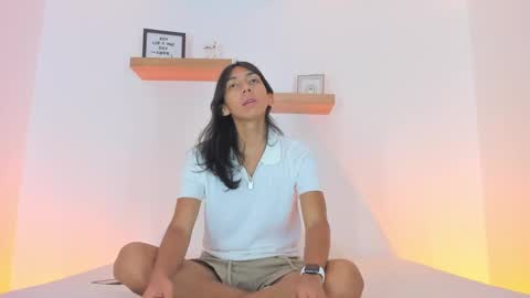 Snapshot of serge_7 chatting on February 9, 3:53 am Serge online show from February 9, 3:53 am