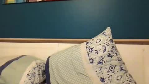 sesamechris92 online show from December 9, 11:58 am