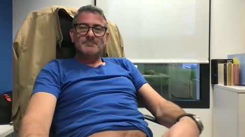 sesamechris92 online show from October 22, 4:54 pm