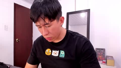 Snapshot of setsuna_10 chatting on January 23, 10:11 pm david  online show from January 23, 10:11 pm