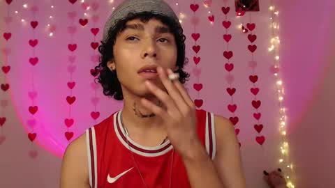 Snapshot of seven7xis chatting on February 10, 4:52 am Alexis online show from February 10, 4:52 am