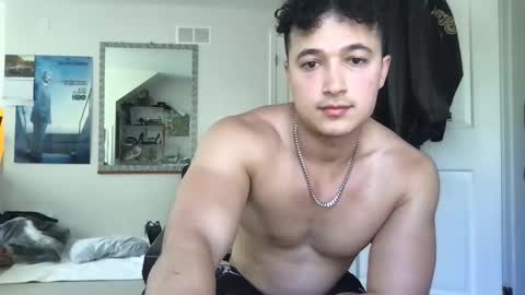 seveninchsteve_ online show from April 21, 5:08 pm