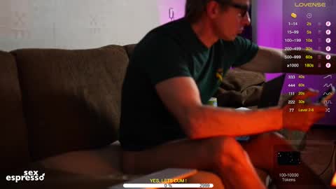 Snapshot of sexespresso chatting on September 21, 11:43 am Thank you for Birthday Wishes  online show from September 21, 11:43 am