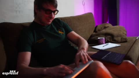 Snapshot of sexespresso chatting on March 8, 6:14 pm Thank you for Birthday Wishes  online show from March 8, 6:14 pm