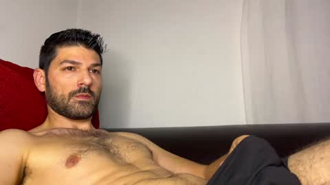 Snapshot of sexfriendch chatting on February 1, 2:37 am Lucenzo  online show from February 1, 2:37 am