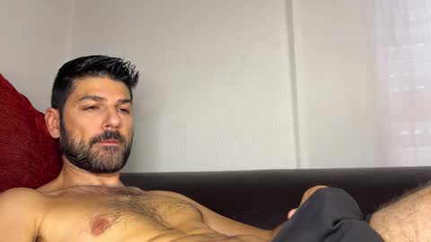 Snapshot of sexfriendch chatting on September 21, 8:36 am Lucenzo  online show from September 21, 8:36 am