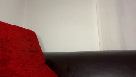 Snapshot of sexfriendch chatting on January 3, 2:54 am Lucenzo  online show from January 3, 2:54 am