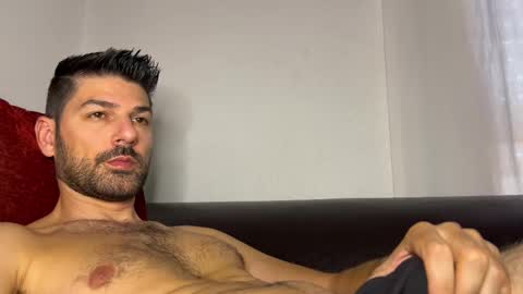 Snapshot of sexfriendch chatting on October 9, 11:26 am Lucenzo  online show from October 9, 11:26 am