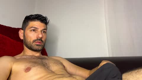 Snapshot of sexfriendch chatting on December 21, 1:26 am Lucenzo  online show from December 21, 1:26 am