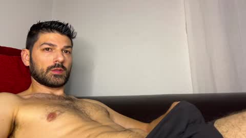 Snapshot of sexfriendch chatting on January 23, 11:48 pm Lucenzo  online show from January 23, 11:48 pm
