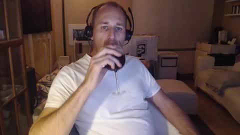 Snapshot of sexlobo1 chatting on September 28, 6:28 pm Sexlobo online show from September 28, 6:28 pm