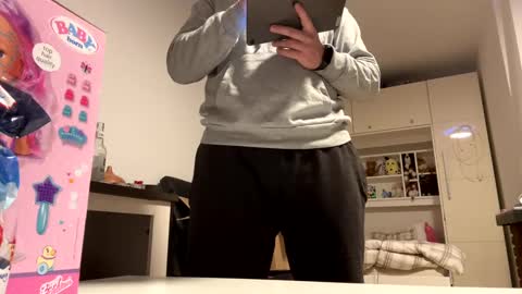 Snapshot of sexy30031986 chatting on December 6, 11:47 pm sexy30031986 online show from December 6, 11:47 pm