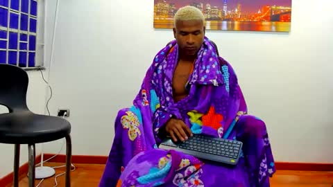 thiago online show from December 26, 9:01 am