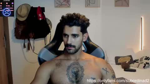 Snapshot of sexyasaf1018 chatting on February 14, 5:51 am Asaf          online show from February 14, 5:51 am